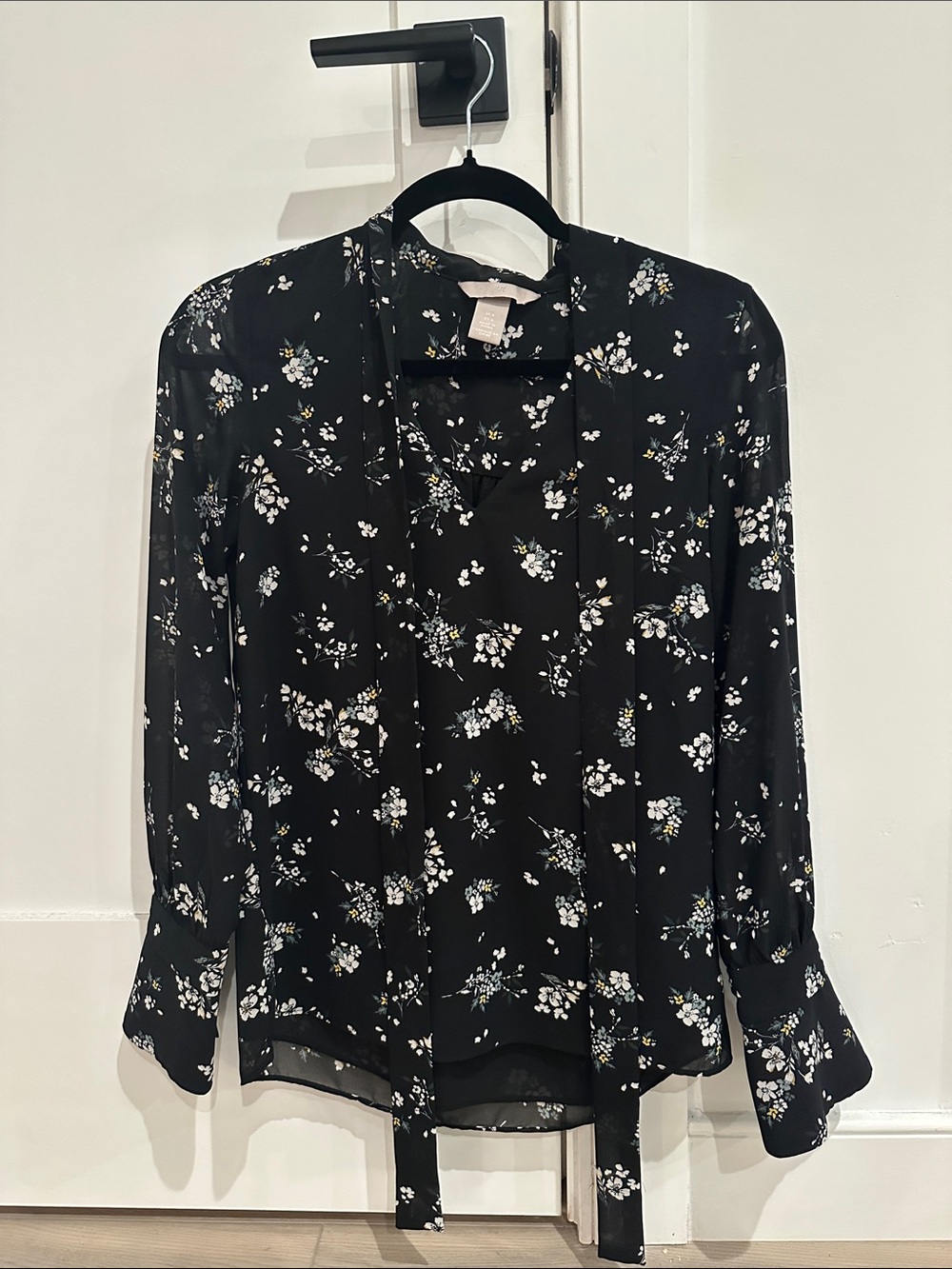 H&M Floral Work Blouse Long Sleeve Top with Neck Tie
